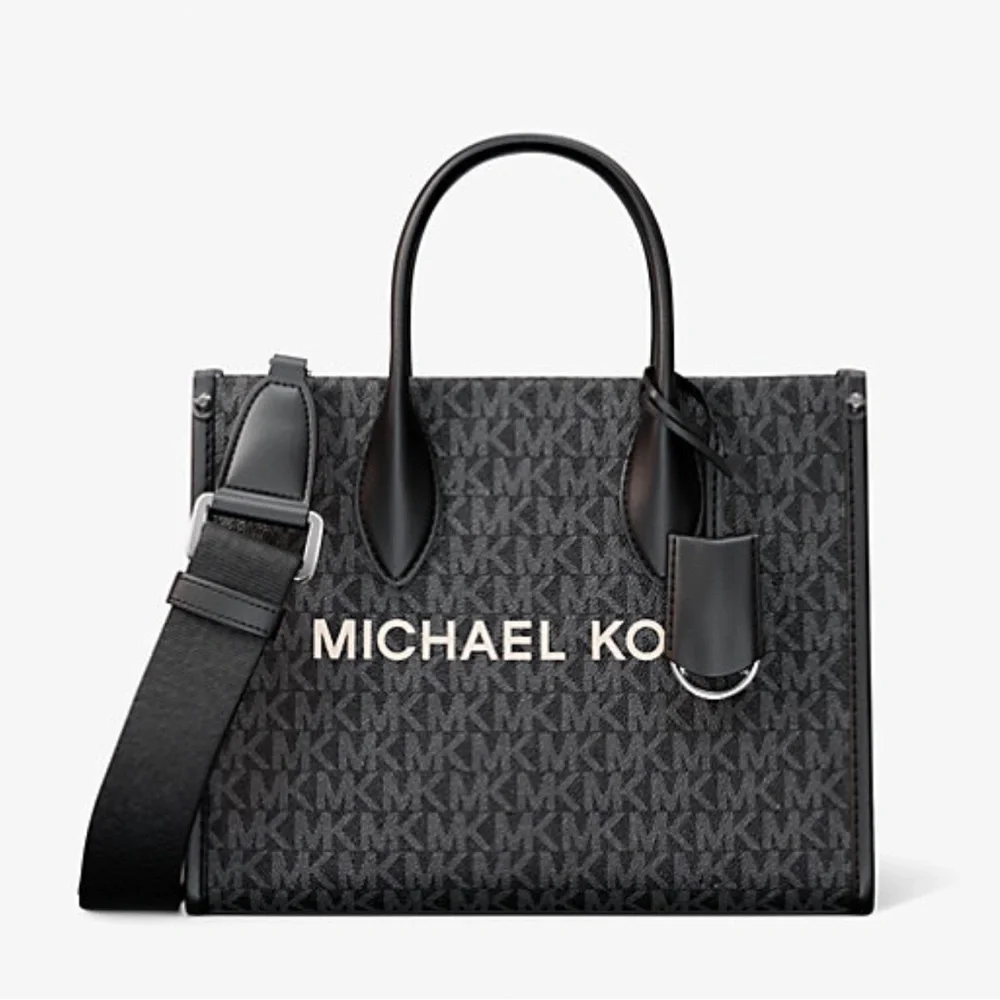 Michael Kors Mirella Small Signature Logo Crossbody Bag
Black
NWT - Picture 1 of 16